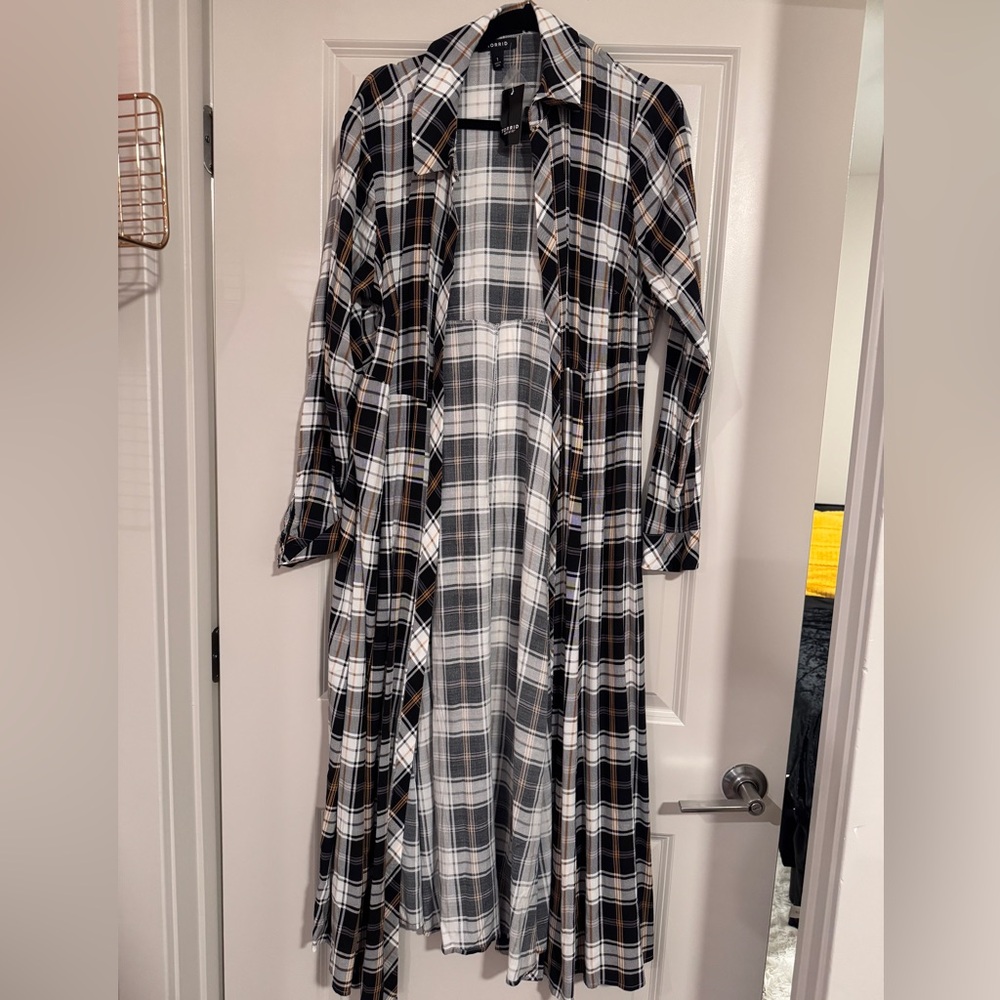 Torrid Black and White Plaid Duster